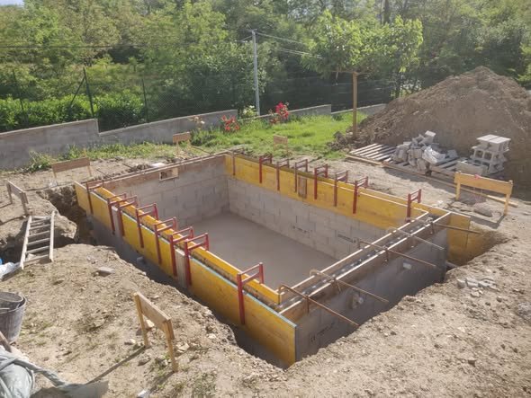 Piscine 5 × 3 clé en main